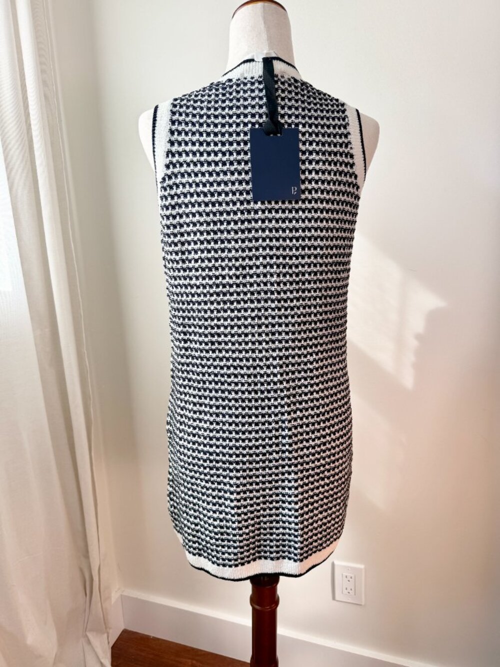 Tuckernuck Pomander Place Bardot Mini Dress Medium NWT Navy White Knit - Picture 7 of 11